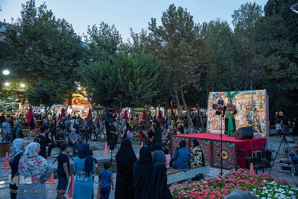 اجرای آیین سنج‌زنی آران بیدگل در چهارباغ اصفهان‎‎