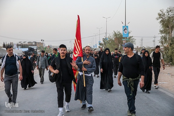 یک قدم تا اربعین؛ عشاق الحسین(ع) در طریق کربلا(۵)