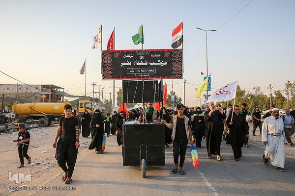 یک قدم تا اربعین؛ عشاق الحسین(ع) در طریق کربلا(۵)