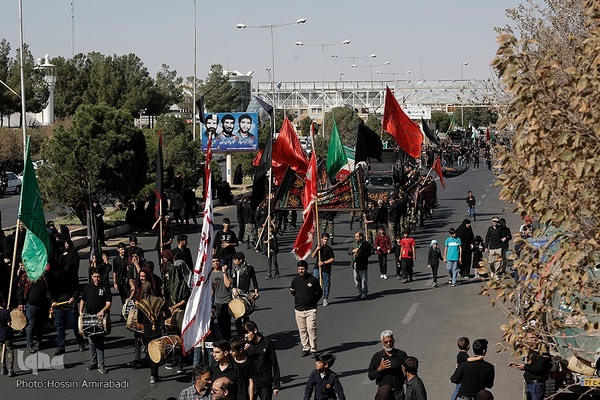 آیین پیاده‌روی جاماندگان اربعین حسینی در بیرجند