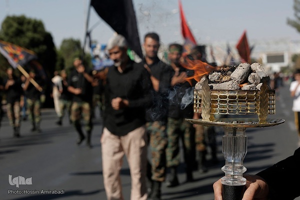 آیین پیاده‌روی جاماندگان اربعین حسینی در بیرجند