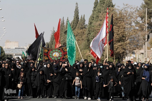 آیین پیاده‌روی جاماندگان اربعین حسینی در بیرجند