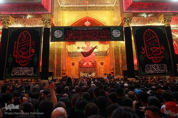 آستان مقدس عباسی در روز اربعین حسینی