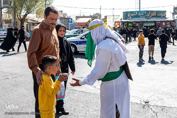 آیین پیاده‌روی جاماندگان اربعین حسینی در کرج