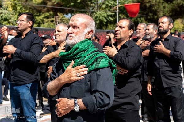 آیین پیاده‌روی جاماندگان اربعین حسینی در کرج