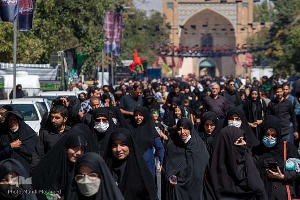 آیین پیاده‌روی جاماندگان اربعین حسینی در قزوین