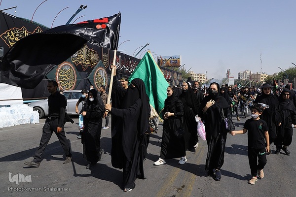 آیین پیاده‌روی جاماندگان اربعین حسینی در اصفهان