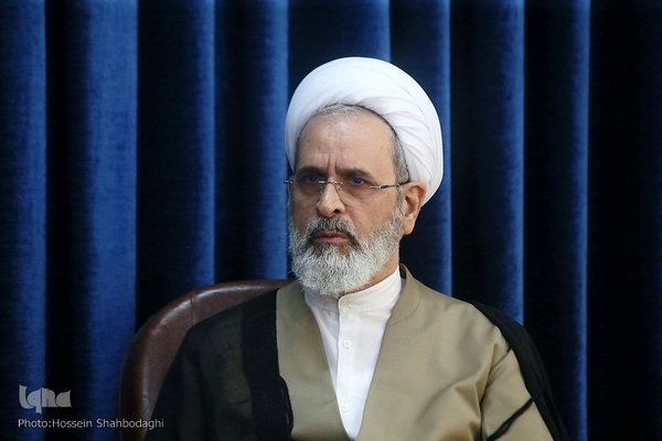 آیت الله علیرضا اعرافی، مدیر حوزه‌های علمیه کشور