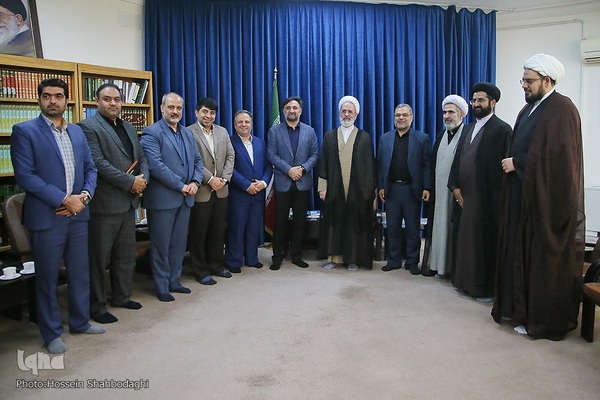 دیدار روح‌الله دهقانی فیروز‌آبادی، رئیس جهاددانشگاهی با آیت الله اعرافی، مدیر حوزه‌های علمیه کشور