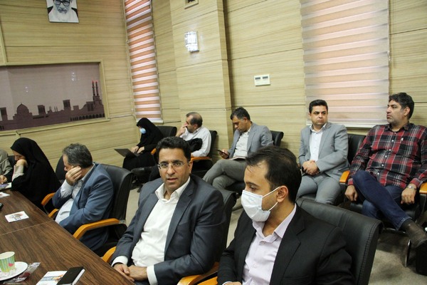 نشست ستاد نوآوری، فناوری و اقتصاد دانش‌‌بنیان استان یزد با حضور رییس جهاد دانشگاهی کشور‎‎