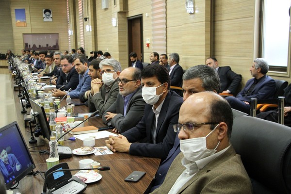 نشست ستاد نوآوری، فناوری و اقتصاد دانش‌‌بنیان استان یزد با حضور رییس جهاد دانشگاهی کشور‎‎