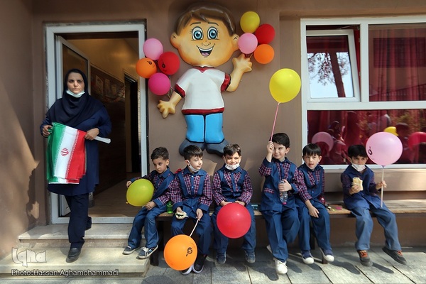 جشن غنچه‌ها با حضور یوسف نوری، وزیر آموزش و پرورش