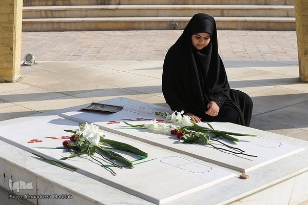 آیین تجلیل از فرماندهان و رزمندگان هشت سال دفاع مقدس فارس