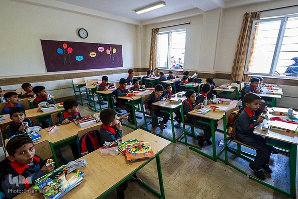 برگزاری جشن شکوفه ها در زنجان