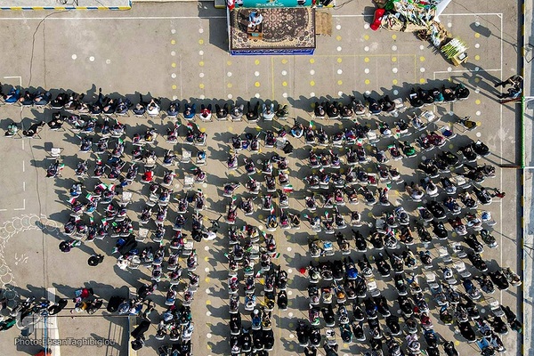 برگزاری جشن شکوفه ها در زنجان