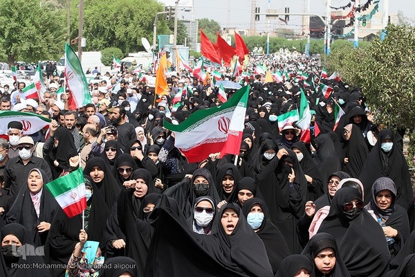 تظاهرات نمازگزاران اهوازی در محکومیت اغتشاشات اخیر