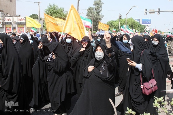 تظاهرات نمازگزاران اهوازی در محکومیت اغتشاشات اخیر