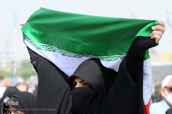 تظاهرات نمازگزاران اهوازی در محکومیت اغتشاشات اخیر