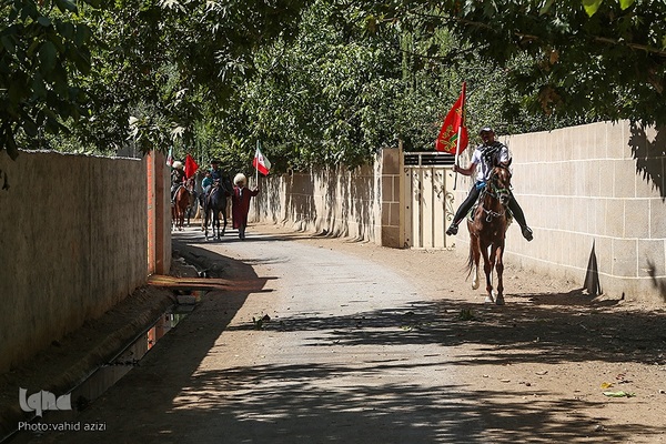 سوارکاران خراسان شمالی در راه مشهد