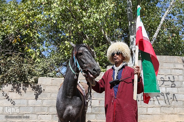 سوارکاران خراسان شمالی در راه مشهد