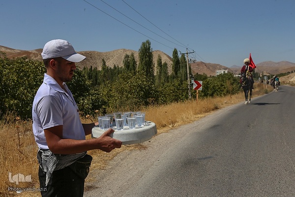 سوارکاران خراسان شمالی در راه مشهد