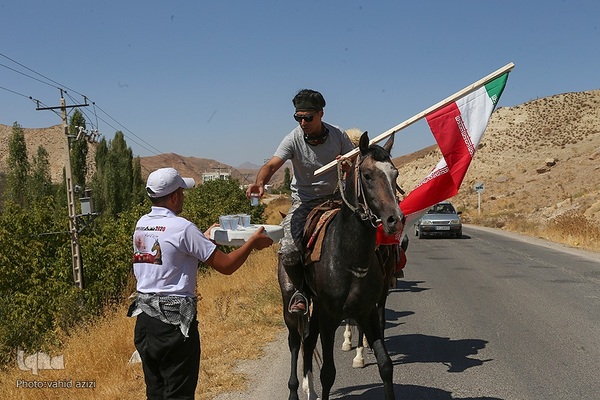 سوارکاران خراسان شمالی در راه مشهد