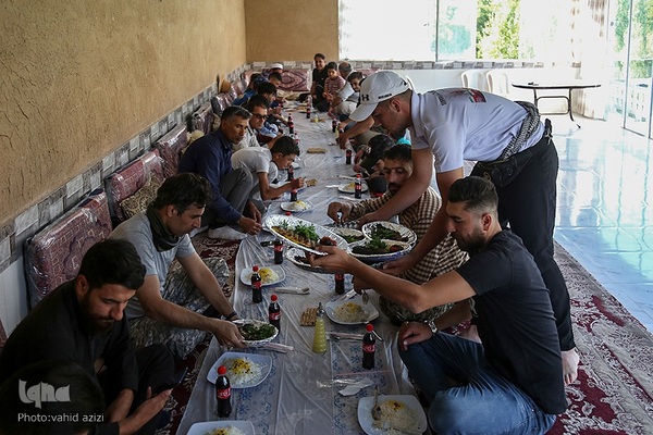 سوارکاران خراسان شمالی در راه مشهد