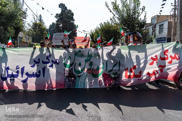 خروش مردم ولایت‌مدار کرج در دفاع از ولایت و مقدسات