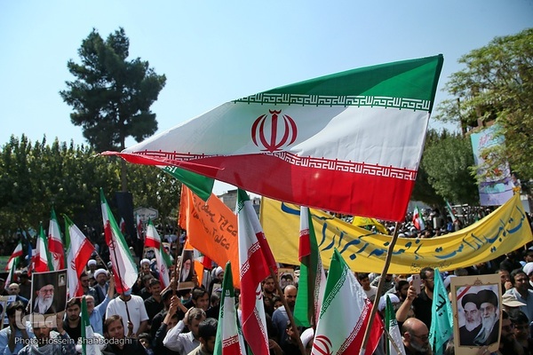 خروش مردم ولایت‌مدار شهر مقدس قم در دفاع از ولایت و مقدسات