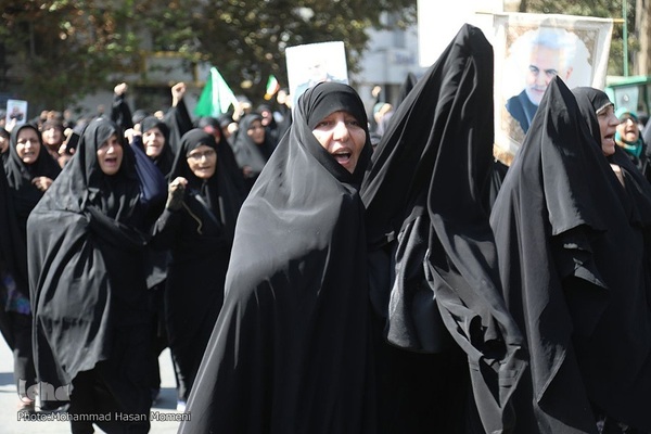 خروش مردم ولایت‌مدار همدان در دفاع از ولایت و مقدسات