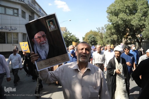 خروش مردم ولایت‌مدار همدان در دفاع از ولایت و مقدسات