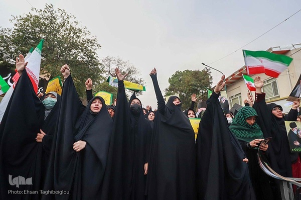 خروش مردم ولایت‌مدار زنجان در دفاع از ولایت و مقدسات