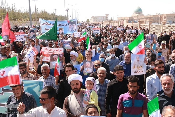 خروش مردم ولایت‌مدار بیرجند در دفاع از ولایت و مقدسات