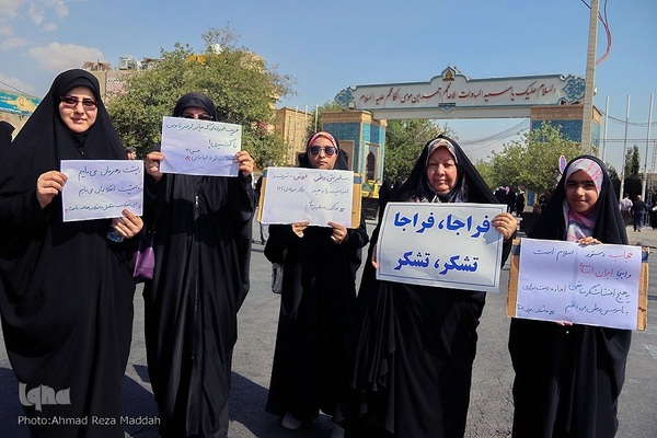 خروش مردم ولایت‌مدار شیراز در دفاع از ولایت و مقدسات