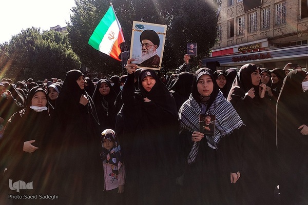 مراسم تشییع پیکر مطهر مدافع امنیت، بسیجی شهید «حسین اجاقی» در تبریز