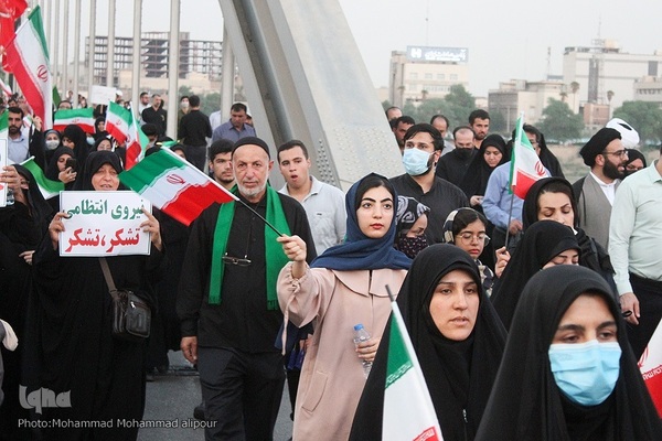 اجتماع مردم اهواز در محکومیت هنجارشکنی‌های اخیر