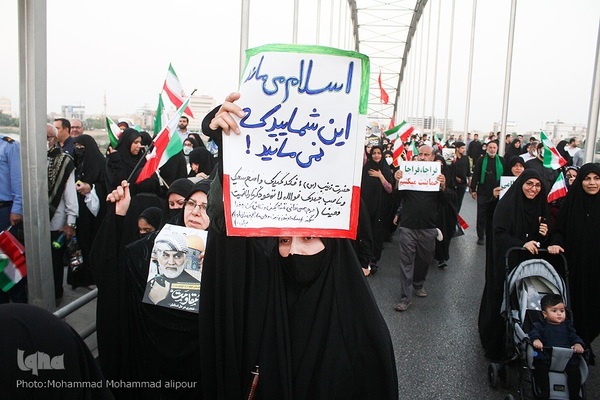 اجتماع مردم اهواز در محکومیت هنجارشکنی‌های اخیر