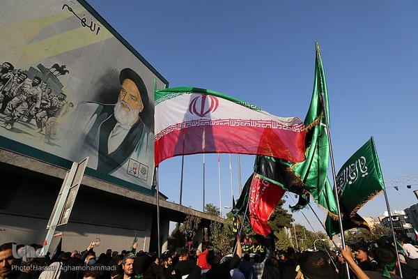 اجتماع بزرگ «امت رسول الله (ص)» مردم شهیدپرور تهران در میدان انقلاب