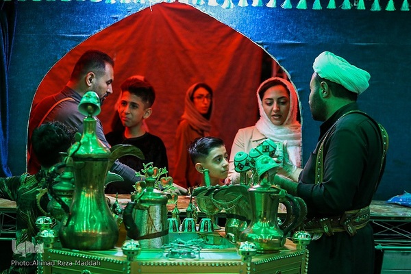 مشق مهربانی۳, اهداء دو هزار بسته نوشت‌افزار به دانش‌آموزان محروم