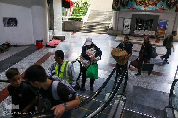 عکس | بازگشت زائران از پایانه مسافربری امام رضا (ع)