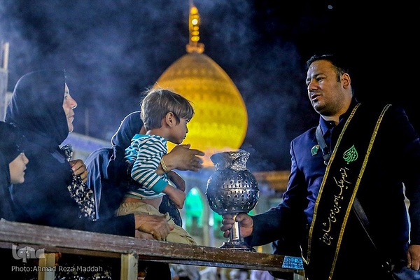 آئین شام غریبان امام رضا(ع) در حرم مطهر شاهچراغ(ع)