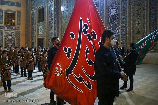 آئین شام غریبان امام رضا(ع) در حرم مطهر شاهچراغ(ع)