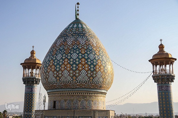 آیین تعویض پرچم آستان مقدس حضرت سیدعلاءالدین حسین(ع)‎‎