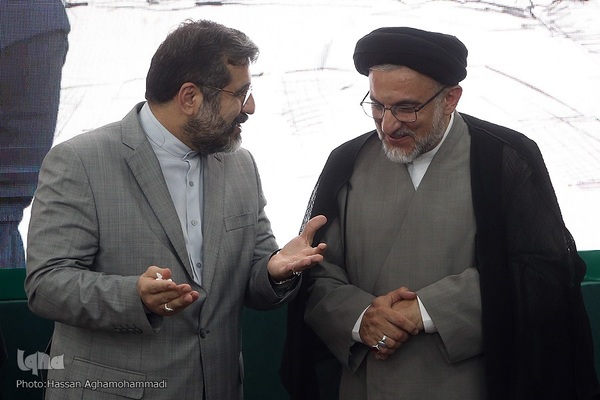  محمدمهدی اسماعیلی، وزیر فرهنگ و ارشاد اسلامی و حجت‌الاسلام والمسلمین مهدی خاموشی، رئیس سازمان اوقاف و امور خیریه