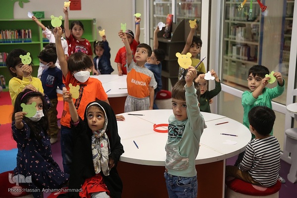 نشست خبری محمدرضا هراتی، معاون توسعه كتابخانه‌‍‌ها و ترویج كتابخوانی نهاد كتابخانه‌های عمومی كشور 