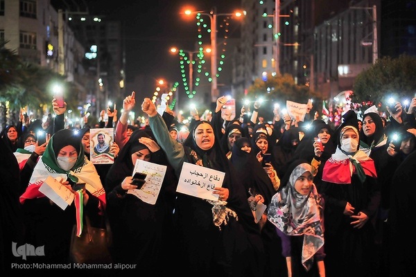 اجتماع بانوان فاطمی اهواز در حمایت از حجاب