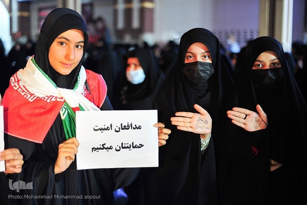 اجتماع بانوان فاطمی اهواز در حمایت از حجاب