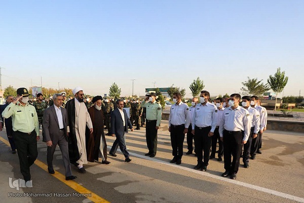 مراسم صبحگاه مشترک نیروهای نظامی و انتظامی استان همدان