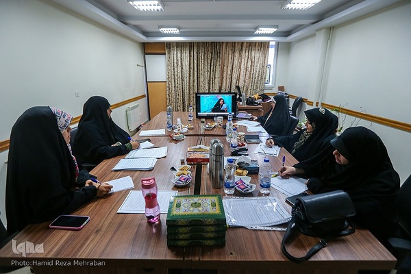 داوری رشته‌های دعاخوانی و اذان مسابقات قرآن اوقاف