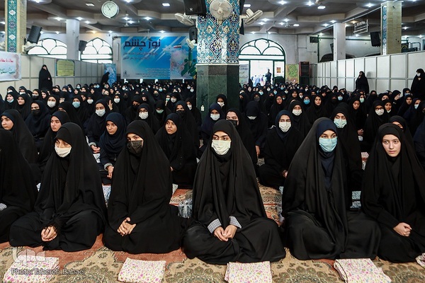 برگزاری نماز جماعت باشکوه دانش آموزی